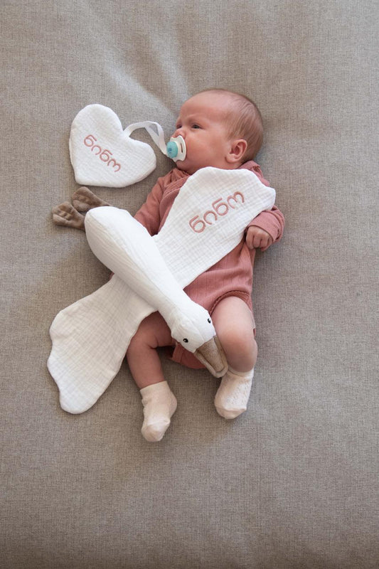 3 ნაწილიანი პატარა ბატის სასაჩუქრე ნაკრები